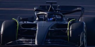 Checo Pérez corre por primera vez con Cadillac en un test en Imola