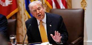 Trump busca impedir que inmigrantes accedan a créditos fiscales reembolsables