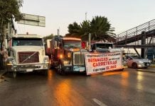 Campesinos y transportistas paralizan principales accesos viales; minuto a minuto de los bloqueos carreteros