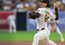 Dylan Cease firma con Blue Jays por siete años y 210 millones