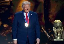 Trump recibe Premio de la Paz durante ceremonia del sorteo del Mundial 2026