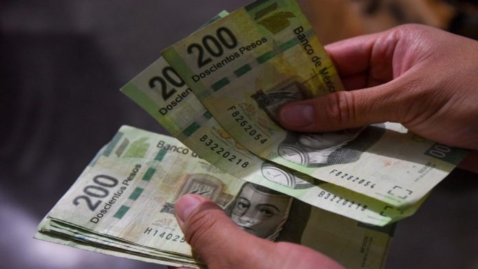 Monedas y billetes