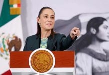 Sheinbaum dedica distinción del New York Times a artesanas mexicanas que la visten