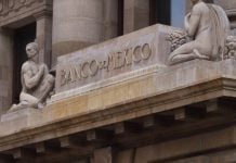 Aranceles de Trump elevan incertidumbre económica, advierte Banxico