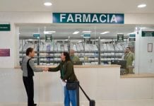 Sheinbaum realiza visita sorpresa a hospital del IMSS en Ciudad Juárez; supervisa abasto de medicamentos