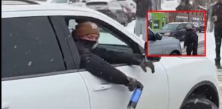 Agentes de ICE se carcajean mientras atropellan manifestantes durante protesta
