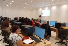Mujeres concluyen curso de computación en la Infoteca Sor Juana Inés de la Cruz