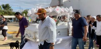 “Era el ángel de su hogar”; despiden a la pequeña Elena, de 6 años, víctima del descarrilamiento del Tren Interoceánico en Oaxaca