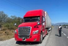 Detienen a operador de tráiler en carretera de Tamaulipas; contaba con orden de aprehensión en Jalisco