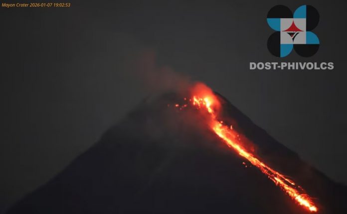Actividad volcánica en Filipinas provoca evacuación de 3 mil habitantes; reportan erupción silenciosa