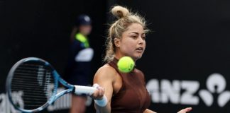 ¡Debut y despedida! Renata Zarazúa es eliminada del Australian Open 2026