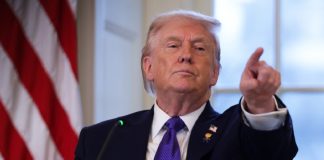Trump dice no sentirse obligado a “pensar sólo en la paz” tras no ganar el Nobel