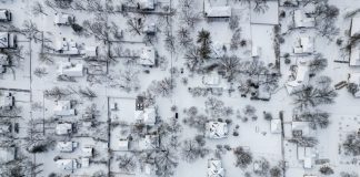 Ascienden a 21 las muertes por la megatormenta invernal en Estados Unidos