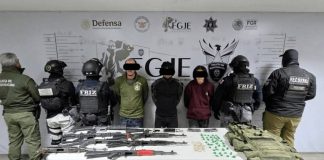 Detienen a 3 tras enfrentamiento en Tabasco, Zacatecas; les aseguran arsenal y explosivos