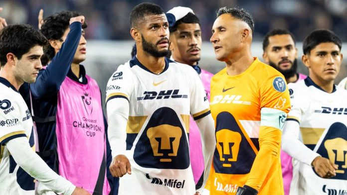 pumas-derrota-011105