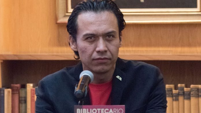 marx-arriaga-no-fue-despedido-asegura-la-sep-pero-ya-no-esta-a-cargo-de-materiales-educativos-221815