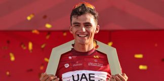 Isaac Del Toro hace historia y gana el Tour de los Emiratos Árabes Unidos