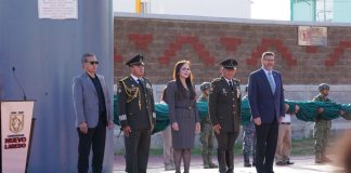 Carmen Lilia Canturosas encabeza emotiva ceremonia del Día de la Bandera y reafirma el orgullo nacional desde la frontera