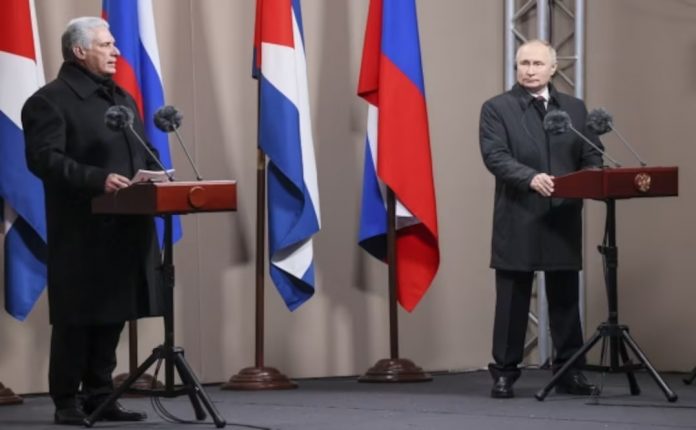 Y RUSIA