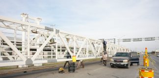 Gobierno municipal iniciará instalación de puente peatonal en Calzada de los Héroes; cerrarán vialidad