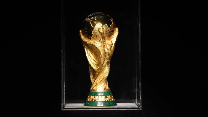 recorrido-del-trofeo-de-la-fifa-por-mexico-jpg-114716