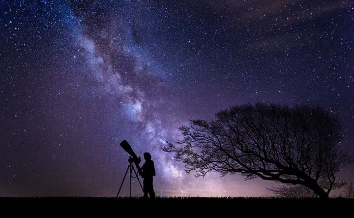 Y ASTRONOMÍA