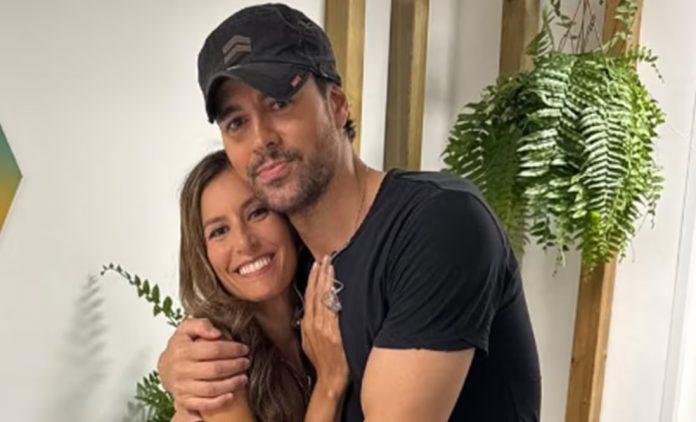 Y ENRIQUE IGLESIAS