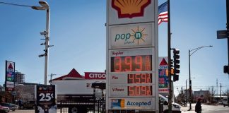 Casa Blanca confía que alianza con Venezuela baje el precio de la gasolina en EEUU; “bajará mucho y muy rápido”, según Trump