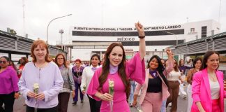 Mujeres de los Dos Laredos se unen en caminata binacional para conmemorar el Día Internacional de la Mujer