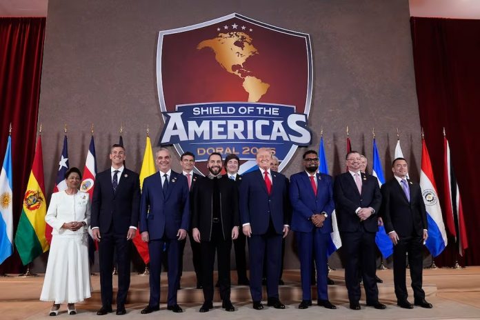 Y ESCUDO DE LAS AMÉRICAS