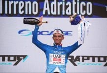 Isaac del Toro remontó para ganar la etapa 6 y ser líder de la Tirreno-Adriático