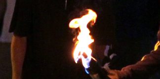 Incendian con bomba molotov automóvil de representante de Morena en Coahuila