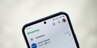 Cómo leer mensajes de WhatsApp sin que aparezca el visto
