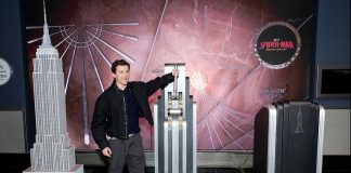 Tom Holland enciende el Empire State con colores de Spider-Man para presentar nueva película