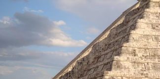 Cuándo ver la sombra de Kukulkán en Chichén Itzá