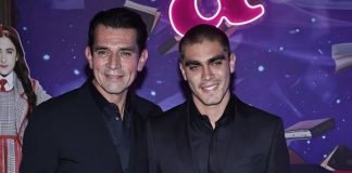 Jorge Salinas presenta a su hijo Santiago e impresiona el parecido entre ellos: “mi padre es un tipazo”