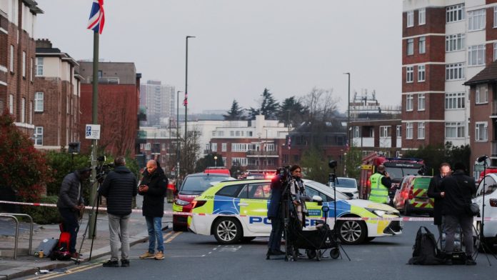 investiga-policia-de-londres-como-posible-delito-de-odio-antisemita-el-incendio-de-cuatro-ambulancia-001839