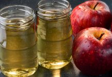 ¿El vinagre de manzana ayuda a bajar de peso y bajar los niveles de azúcar en la sangre?