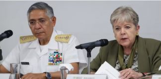 Marina reporta que derrame petrolero en Golfo de México corresponde a buque anclado en Coatzacoalcos