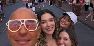 Critican a Andrea Legarreta y Erik Rubín por irse de vacaciones con sus hijas, pero sin sus parejas: “esto no es madurez, es apego”