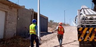 Planean llevar electricidad a 250 familias