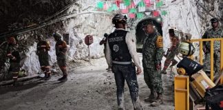 Continúa operativo en mina Santa Fe para localizar al último trabajador atrapado en Sinaloa