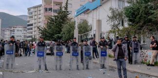 Estudiante mata a nueve personas en segundo tiroteo dentro de escuela en Turquía
