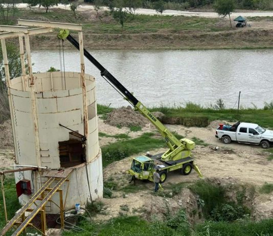 Avanzan trabajos de Comapa para restablecer servicio de agua potable en Nuevo Laredo