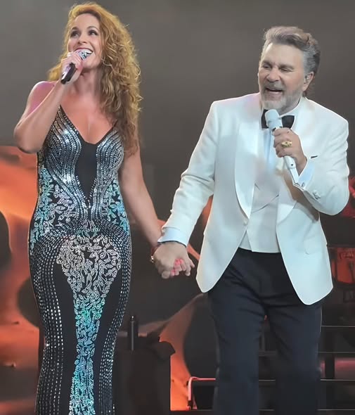 Y LUCERO Y MIJARES