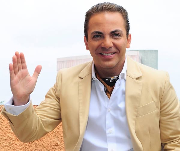 Y CRISTIAN CASTRO