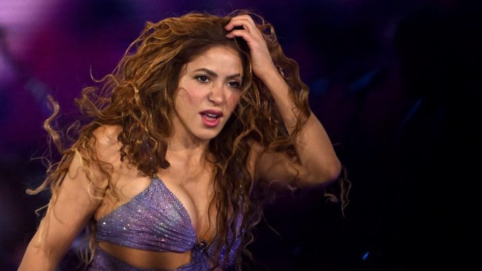 shakira-180943