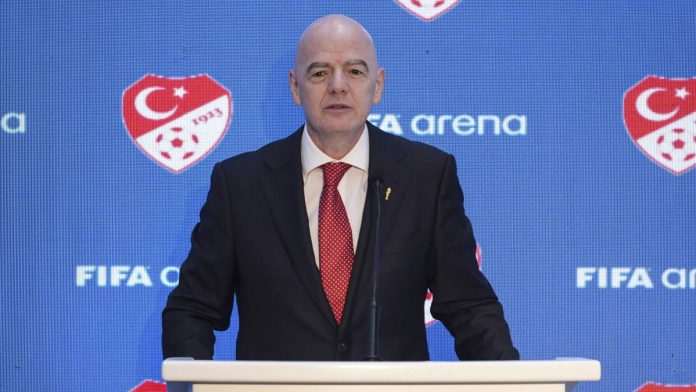 gianni-infantino-iran-134338