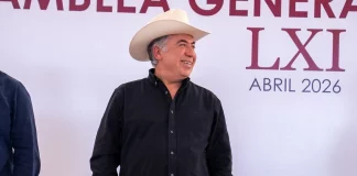 Morena defiende a Inzunza tras ausencia y señalamientos de nepotismo