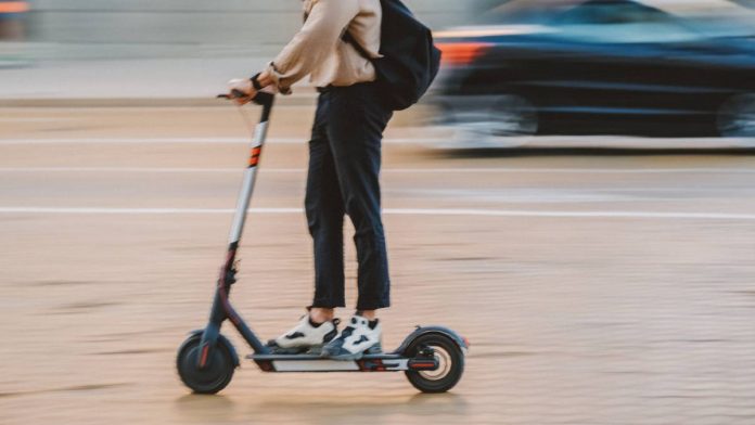 automovilista-scooter1-130827 (1)